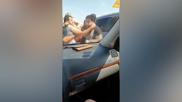 Kamil Zeynallı küçədə yumruq davasına çıxdı - ŞOK GÖRÜNTÜLƏR