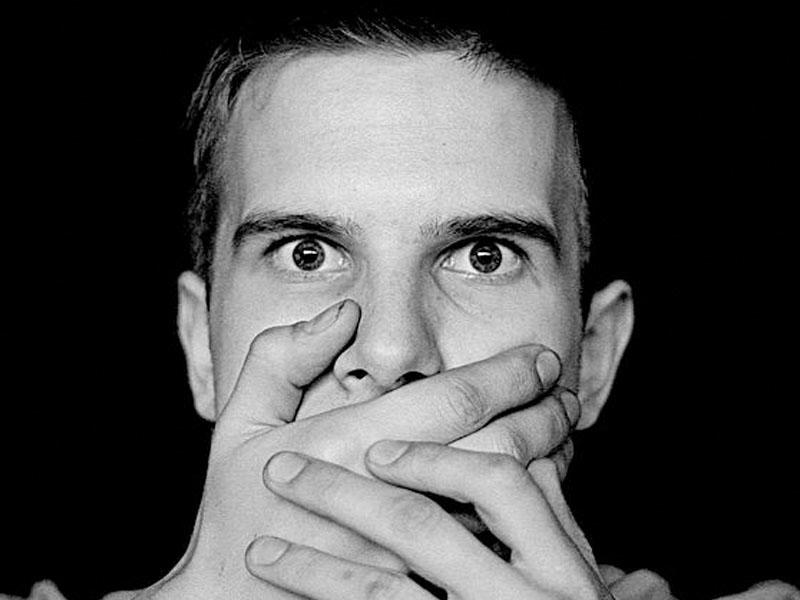 Çox danışmaqdan niyə çəkinmək lazımdır?