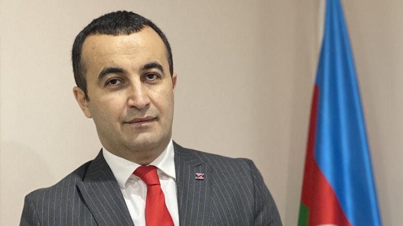 Bankın filial direktoru dənizdə batan uşaqları xilas etdi, özü həlak oldu