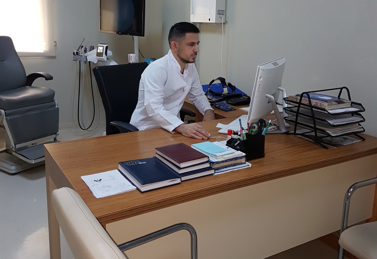 2020/07/01/1593621361_senan-mehdiyev-oxu24.jpg