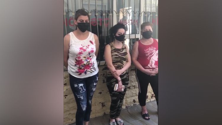 Bakıda əməliyyat: Qızlar oğlanlarla birgə görün harda tutuldu  - ANBAAN VİDEO