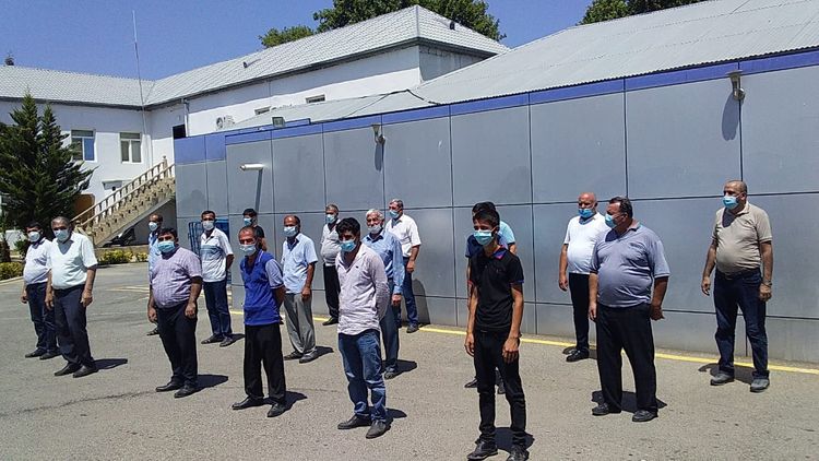 Yas mərasimində iştirak edən 18 nəfər cərimələnib - FOTO