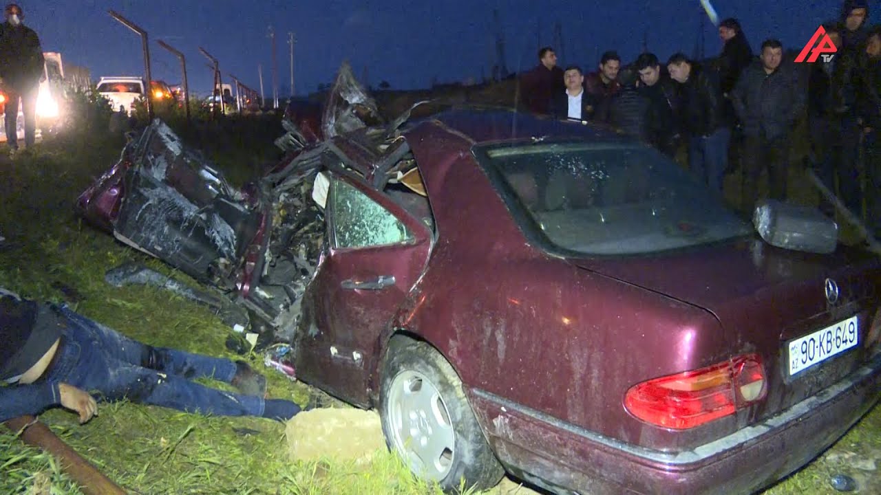 Şəmkirdə mikroavtobus aşıb, xeyli sayda yaralı var