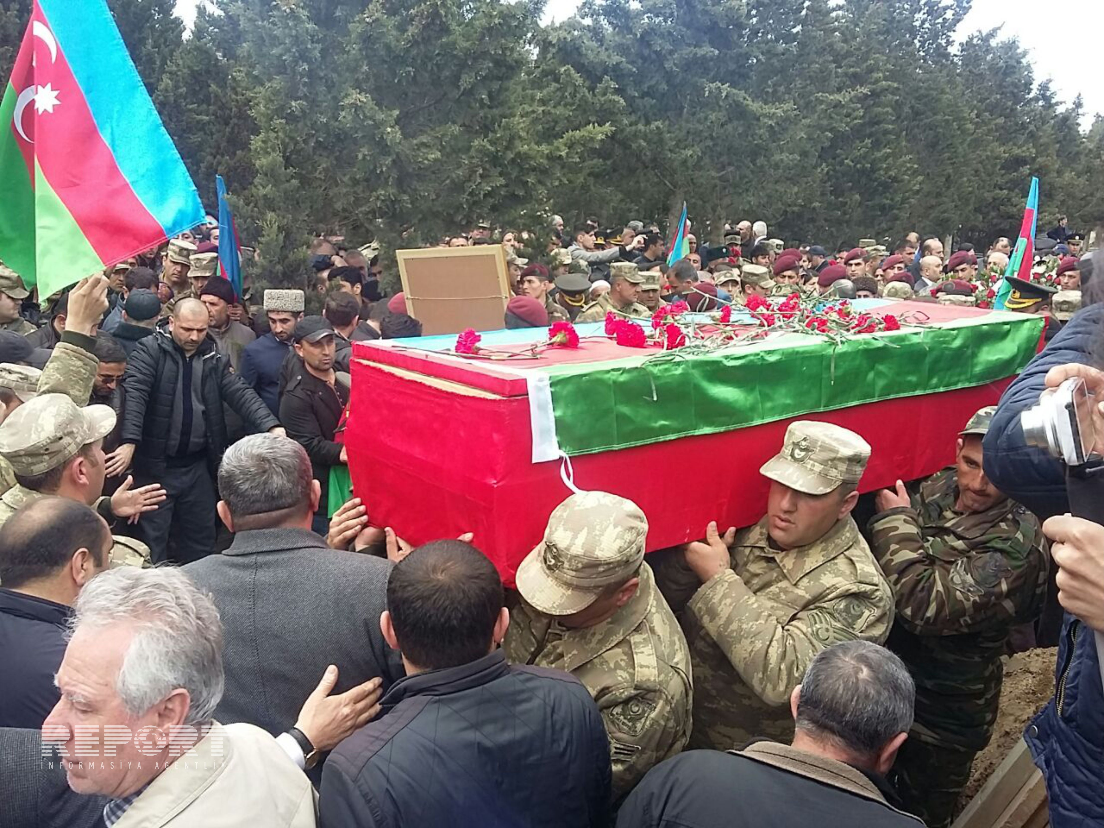 Şəhid polkovnikin evindən CANLI YAYIM