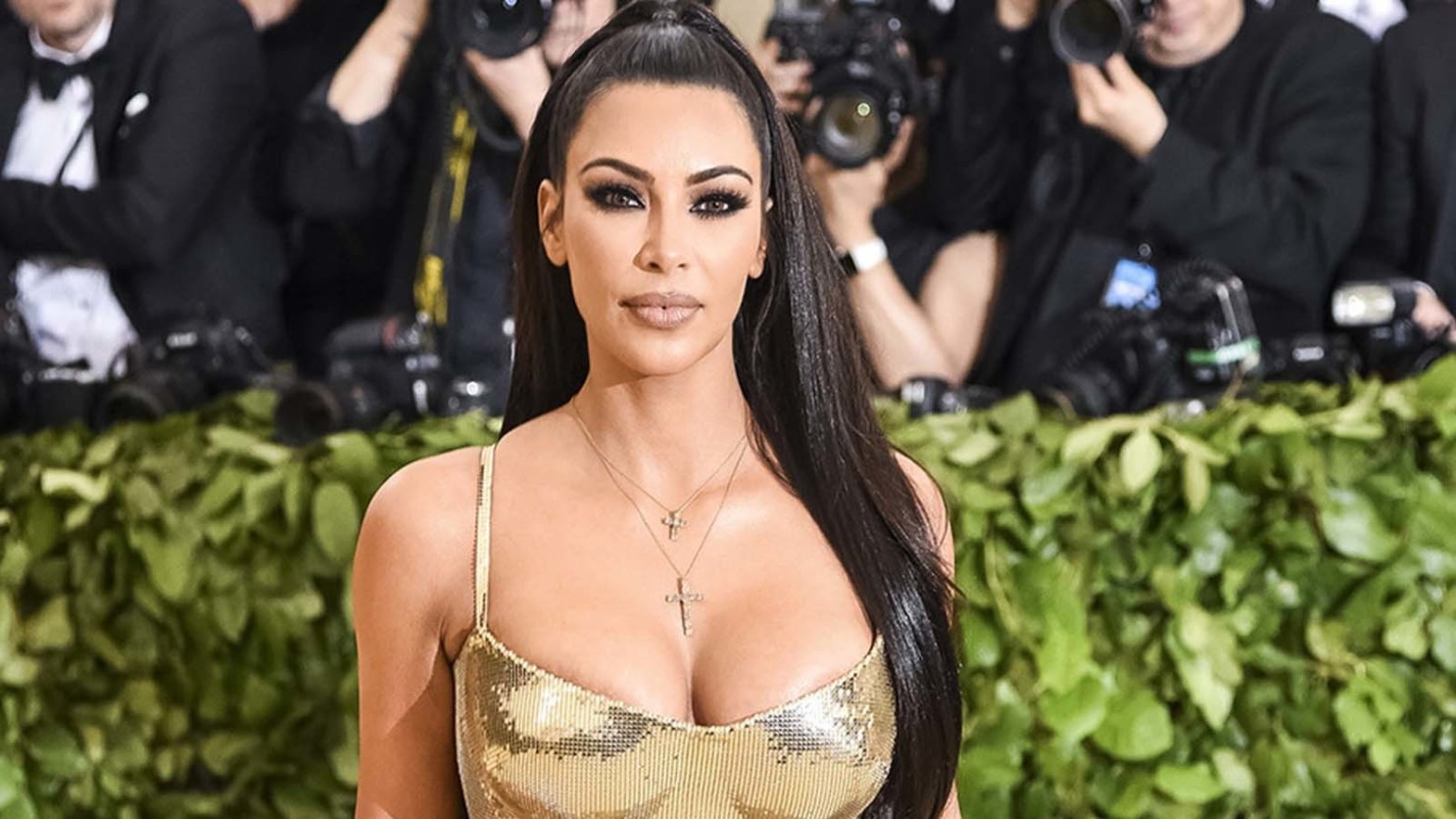 Məğlub duruma düşən Ermənistan Kim Kardaşyandan yardım istədi