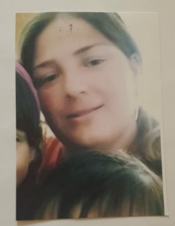 Ağdaşda qadın azyaşlı övladı ilə birlikdə itkin düşüb - FOTO