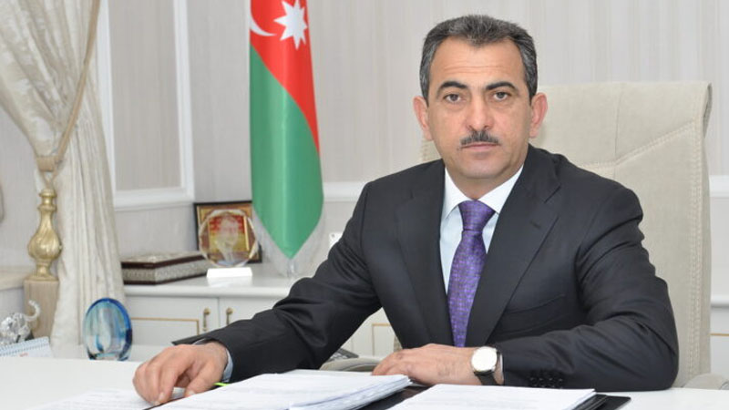 \\\"Azərsu\\\" rəhbərinin saray kimi evi (FOTOLAR)