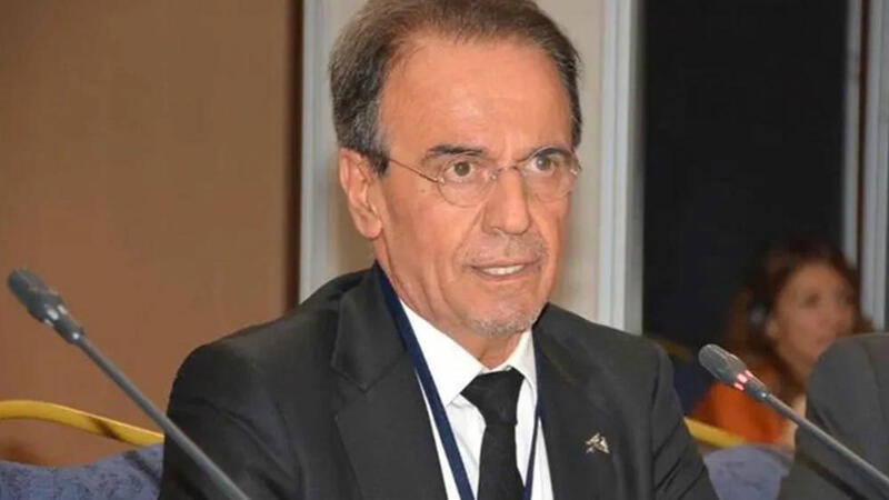 Məşhur professor saç tökülməsinin səbəblərini açıqladı