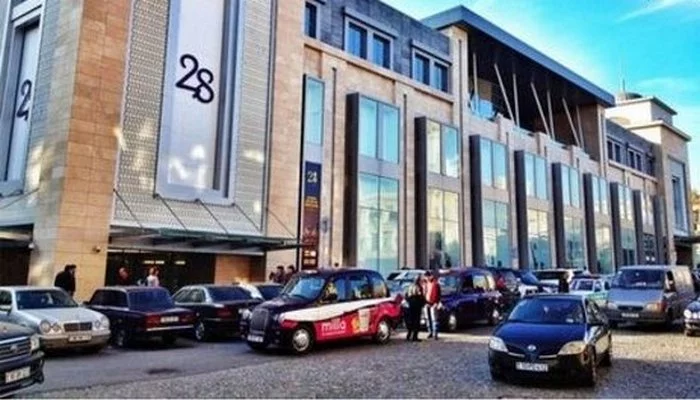 Növbəti həftə \\\"mall\\\"ların fəaliyyəti və rayonlara gediş-gəliş bərpa edilir? – AÇIQLAMA