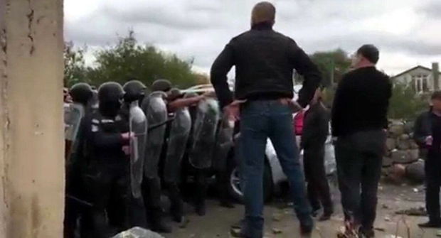 Son dəqiqə: Azərbaycanlılarla ermənilər arasında dava düşdü