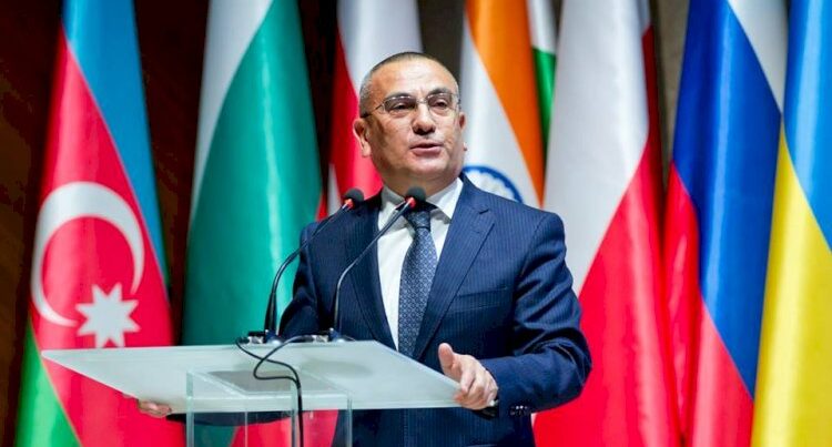 İcra başçısı karantin qaydalarını pozaraq içki məclisi təşkil etdi - FOTO/VİDEO