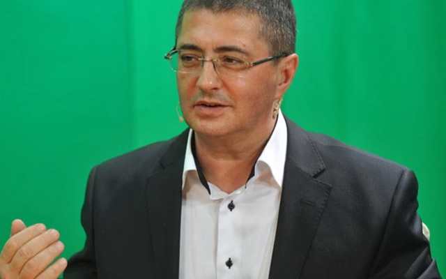 Tanınmış həkimdən koronavirusu asan keçirmək üçün 6 QAYDA