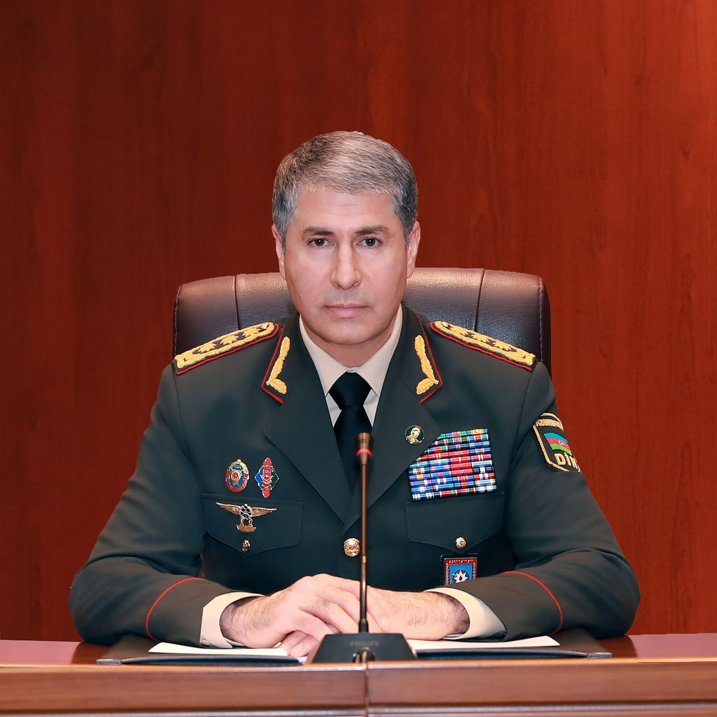 Vilayət Eyvazov polis mayoruna vəzifə verdi