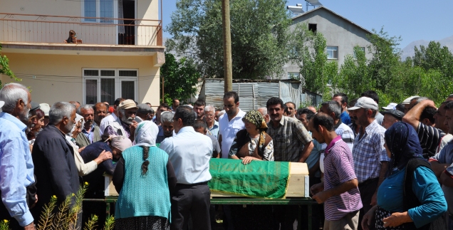 SON DƏQİQƏ! Mədəniyyətə ağır itki baş verdi: Məşhur aktyor oteldə qəfil öldü