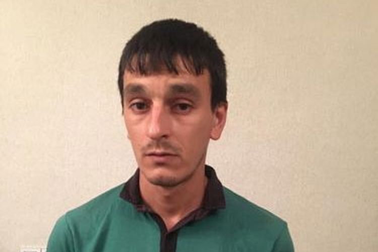 Azərbaycanda şəhidin evini sökən şəxs həbs olunub - FOTO