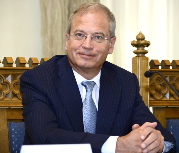 Евродепутат Андрис Америкс: “Макрон неправ, Карабах – это Азербайджан”
