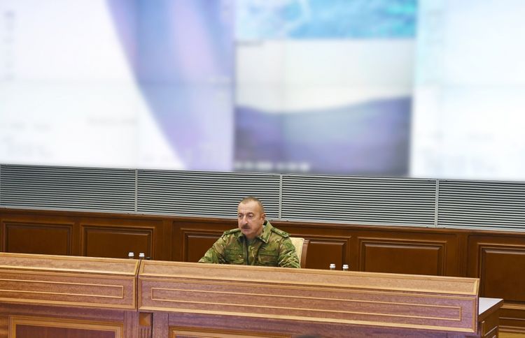 Son dəqiqə! Prezident müşavirə keçirir