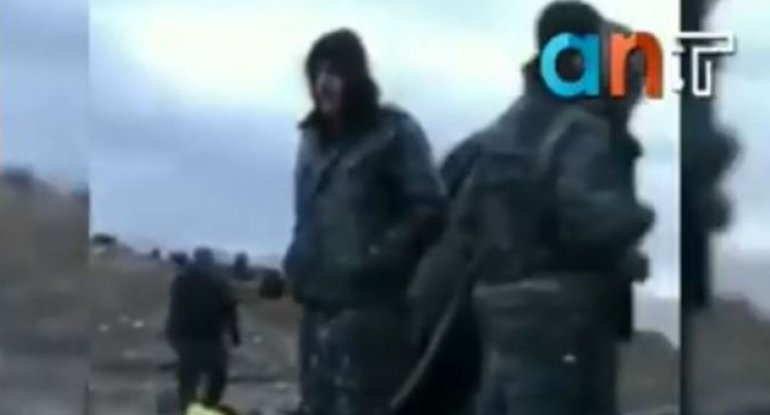 Erməni əsgəri öz ordularındakı acınacaqlı vəziyyəti, ruh düşkünlüyünü və özbaşınalığı görüntüləyib - VİDEO