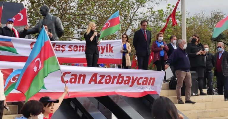 İstanbulda “Qarabağ Azərbaycandır” adlı aksiya keçirildi- Foto