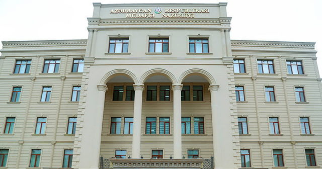 MN: “Cəbhənin Ağdam istiqamətində ordumuzun zərbələri nəticəsində düşmən itki verərək mövqelərini tərk edib”
