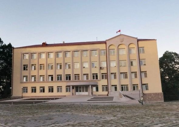 Şuşa şəhərində dalğalanan Azərbaycan bayrağı hansı dövlət binasına sancılıb? - FOTO