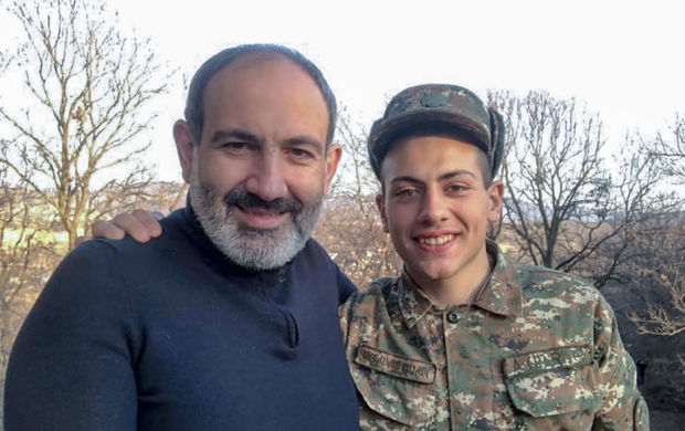 Paşinyandan ŞOK açıqlama: Döyüşün dayandırılmasını ordu istəyib