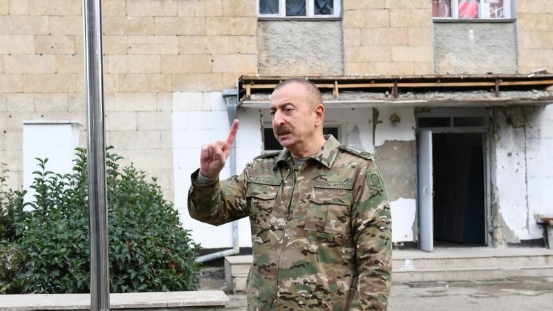 İlham Əliyev Şuşanın azad edilməsi ilə bağlı İNANILMAZ FAKTLARI AÇDI: Dağlardan, cığırlardan keçərək...