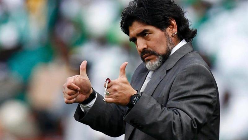 Maradona 60 yaşında HƏYATLA VİDALAŞDI