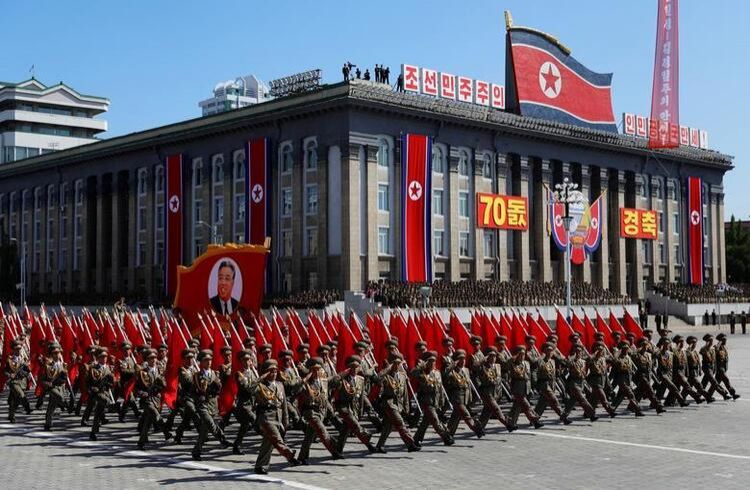 Koronavirus dəhşəti: Minlərlə əsgər öldü - Şimali Koreya