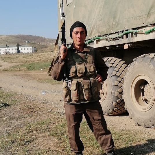 Ad günü səngərdə olan şəhidin SON ZƏNGİ - Tarix müəlliminin oğlu tarix YAZDI