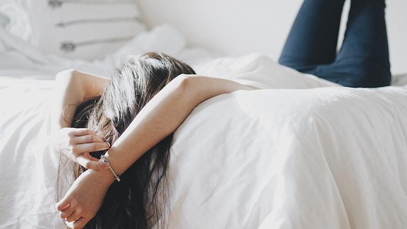 18+Uzun müddət sekslə məşğul olmayanda nələr baş verir? - MÜTLƏQ OXUYUN