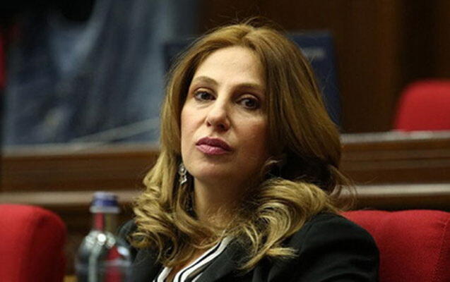 Ermənistan parlamentində türklərə qarşı nasist çıxış