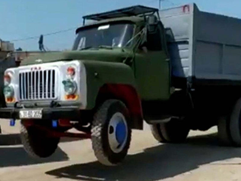 “QAZ 53” lə avtoşluq edən 17 yaşlı oğlan saxlanıldı - VİDEO