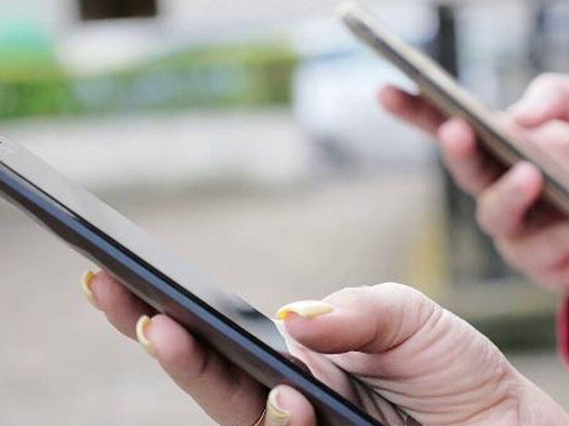 Telefon alarkən diqqətli olun: bəzi işbazlar yeni fırıldağa əl atıb - VİDEO