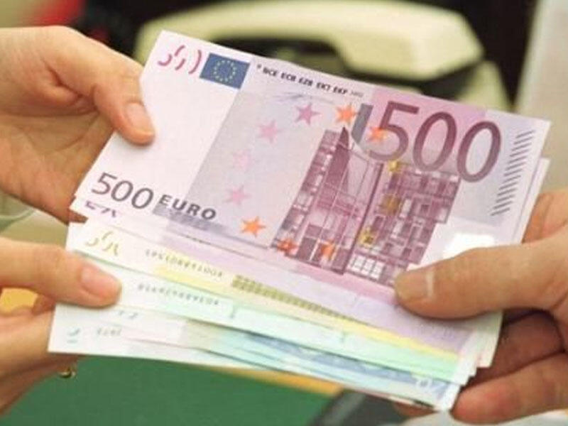 Bu ölkədə vaksin vurdurana 500 avro veriləcək