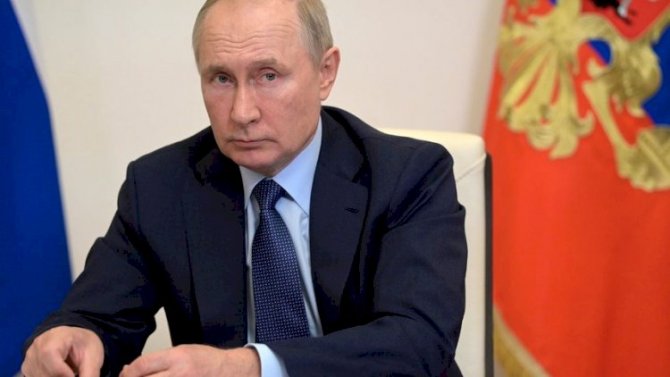 “Hamının əvəzinə borcları ödədik” - Putin SSRİ-nin borclarından danışdı