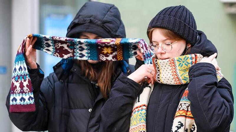 Qeyri-adi xəstəlik SÜRƏTLƏ YAYILIR: soyuq əşyaya belə reaksiya verir...