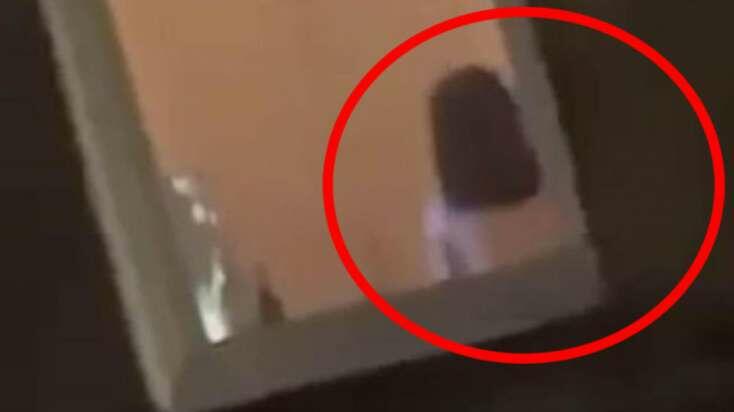 Pərdəni bağlamağı unutdu, qonşu hər şeyi gizlicə lentə aldı - Qadın polisdir...