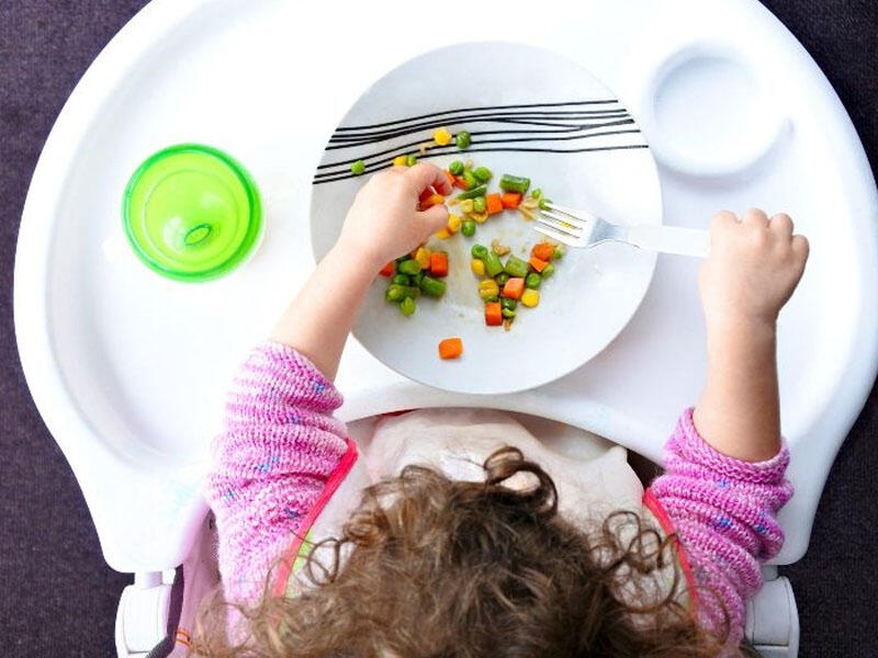 Uşaqlara immunitet üçün dərman verilməsi düzgün deyil - Həkim pediatr