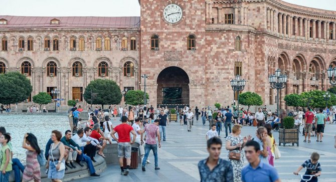 Ermənilər də Rusiyadan imtina edir - Rəy sorğusunun sürpriz nəticələri açıqlandı
