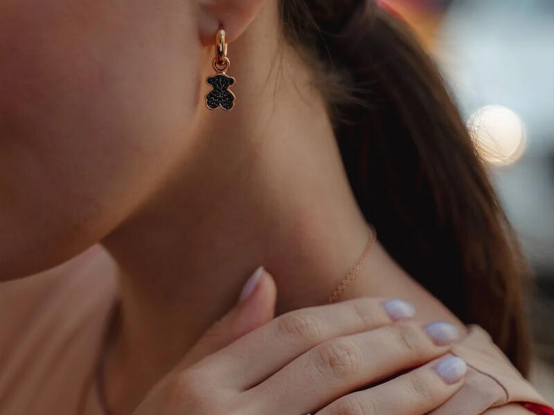 Bakıda dəhşətli hadisə: Blokda qadına görün nə etdilər - VİDEO