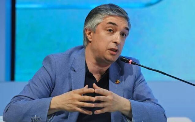 Rusiya Rövşən Əsgərovu axtarışa verib