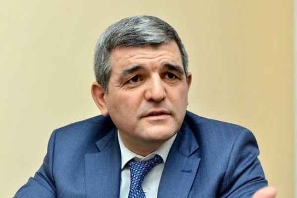 “Pensiya yaşı birmənalı şəkildə azaldılmalıdır” - Deputat