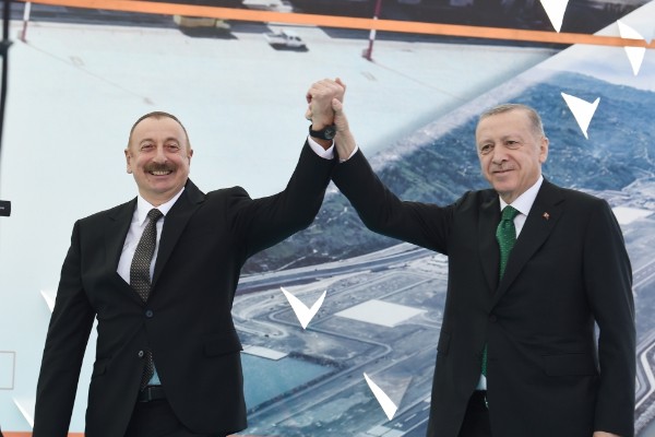 Prezident Rize-Artvin Hava Limanının açılışında - VİDEO