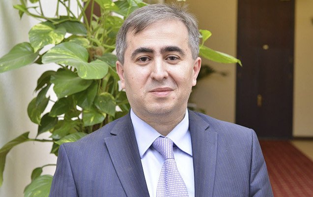 Qafqaz Universitetinin məşhur müəllimi vəfat etdi