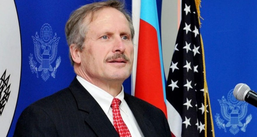 Американский дипломат: почему Азербайджан не обращается к компаниям США для восстановления Карабаха?