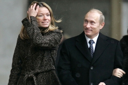 Putinin kürəkəni görün KİM İMİŞ 