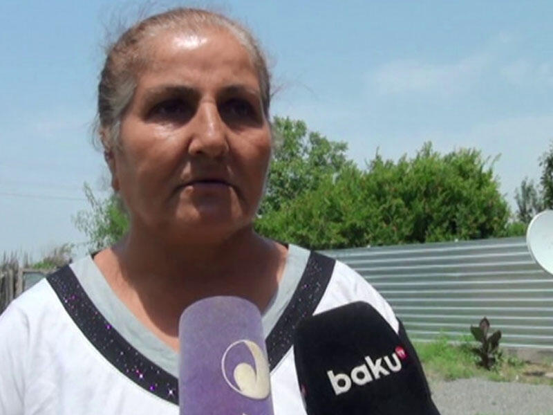 Azərbaycanda azyaşlı qızın ərə verilməsinin qarşısı alındı - Qızın anası DANIŞDI - VİDE