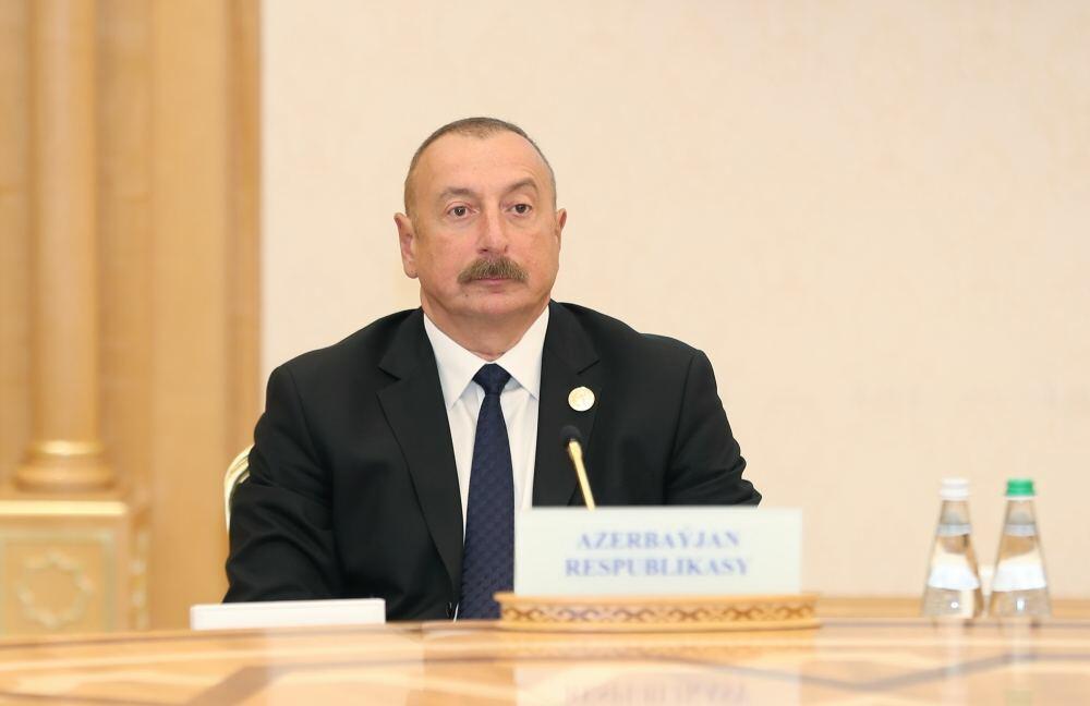 İlham Əliyev: Bu marşrutlar üzrə Azərbaycandan keçməklə yükdaşımalar hər il artır