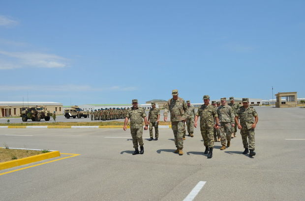 Birinci xanımın paylaşımına bu şərhi yazan GENERAL İŞDƏN ÇIXARILDI - FOTO